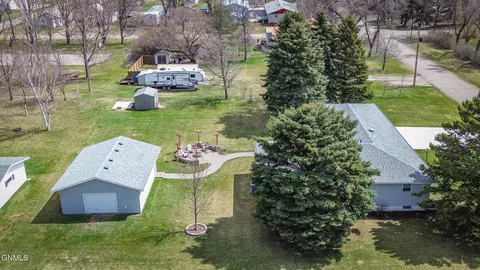 View/Area - 206 2nd St NE, Steele, ND 58482 photo 2 of 2