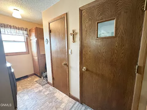 Other - 206 2nd St NE, Steele, ND 58482 photo 9 of 31