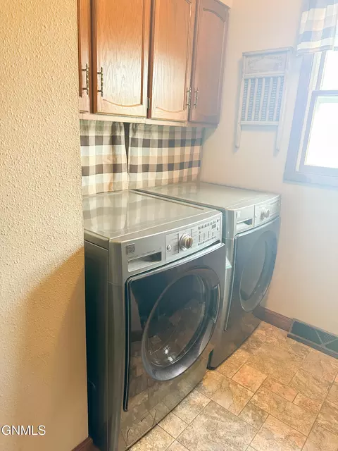 Other - 206 2nd St NE, Steele, ND 58482 photo 7 of 31