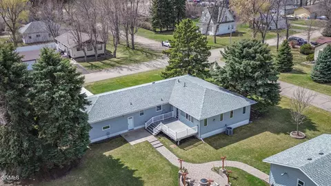 View/Area - 206 2nd St NE, Steele, ND 58482 photo 1 of 2