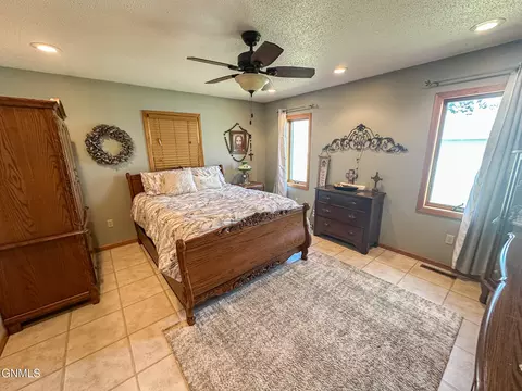 Bedroom - 206 2nd St NE, Steele, ND 58482 photo 1 of 13