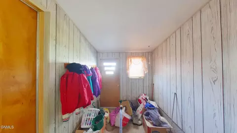 309 Elm Ave, Linton, ND 58552 photo 8