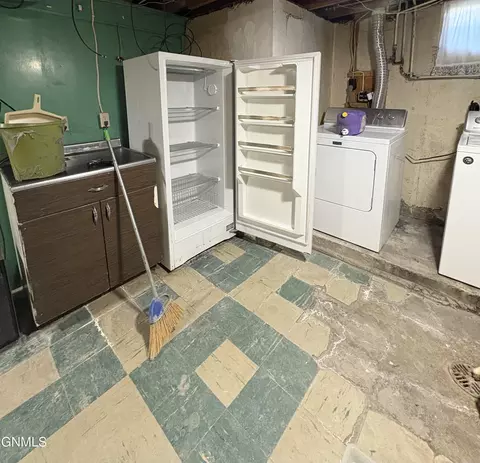 Other - 824 4th Ave W, Williston, ND 58801 photo 7 of 15