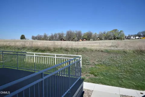 4009 E Calgary Ave, Bismarck, ND 58503 photo 32