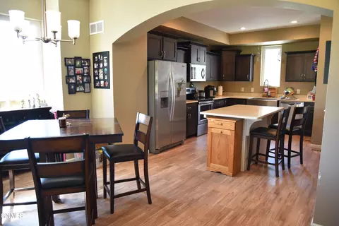 4009 E Calgary Ave, Bismarck, ND 58503 photo 5