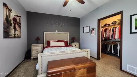 Bedroom - 5407 Superior Dr, Bismarck, ND 58503 photo 2 of 3