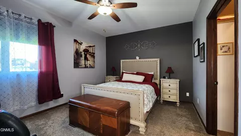 Bedroom - 5407 Superior Dr, Bismarck, ND 58503 photo 1 of 3