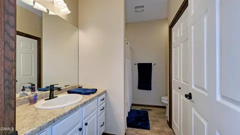 Bath - 5407 Superior Dr, Bismarck, ND 58503 photo 2 of 2