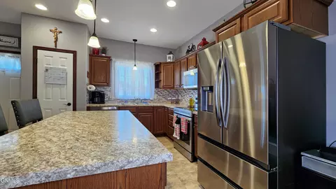 Kitchen - 5407 Superior Dr, Bismarck, ND 58503 photo 3 of 3