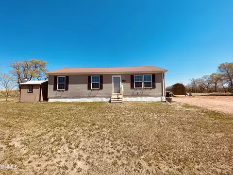 2394 125th Ave NW, Watford City, ND 58854