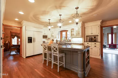 Kitchen - 826 Munich Dr, Bismarck, ND 58504 photo 1 of 5