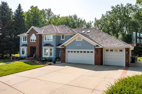 Other - 826 Munich Dr, Bismarck, ND 58504 photo 1 of 23
