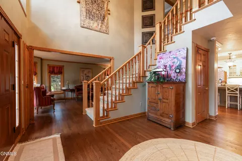 Entry Way - 826 Munich Dr, Bismarck, ND 58504 photo 3 of 7