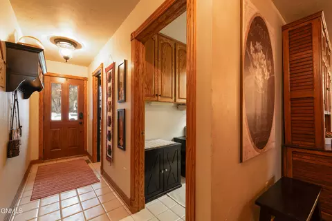 Entry Way - 826 Munich Dr, Bismarck, ND 58504 photo 6 of 7