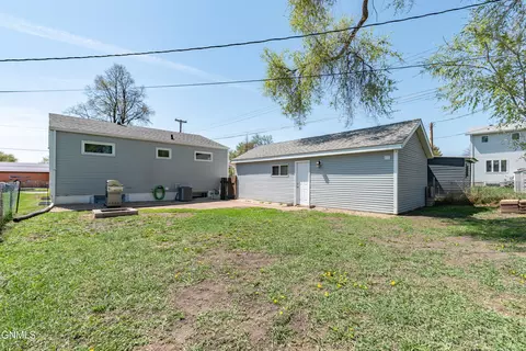 1914 E Rosser Ave, Bismarck, ND 58501 photo 26