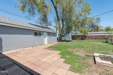 1914 E Rosser Ave, Bismarck, ND 58501 photo 25