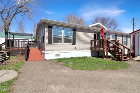 204 Main St, Epping, ND 58843 photo 2