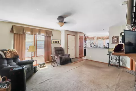 204 Main St, Epping, ND 58843 photo 10