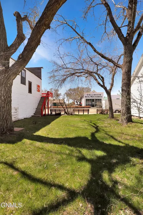 204 Main St, Epping, ND 58843 photo 5