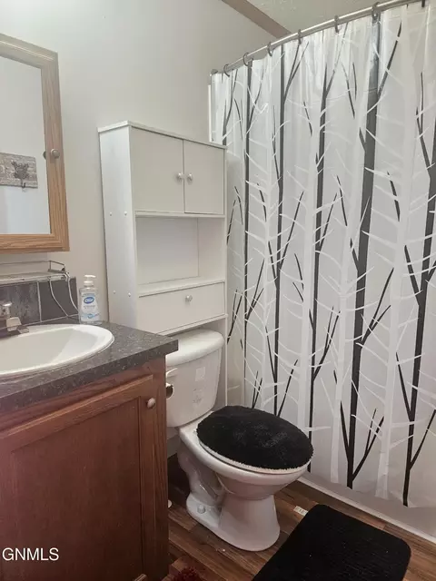 101 Hickman St, Grenora, ND 58845 photo 23