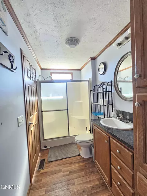 101 Hickman St, Grenora, ND 58845 photo 19