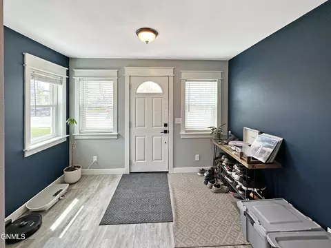 Entry Way - 1310 1st Ave W, Williston, ND 58801 photo 1 of 1