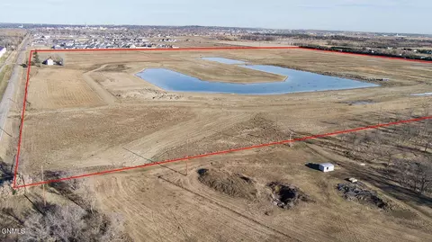 5354 Fisher Ln, Bismarck, ND 58504