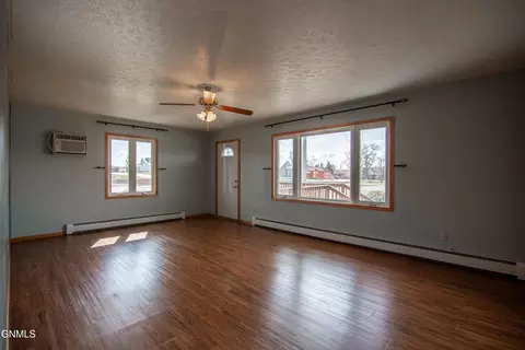 Living - 312 E 3rd St, Mott, ND 58646 photo 3 of 4