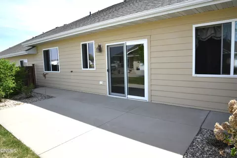 630 Calgary Ave E, Bismarck, ND 58503 photo 38