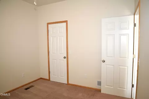 630 Calgary Ave E, Bismarck, ND 58503 photo 31