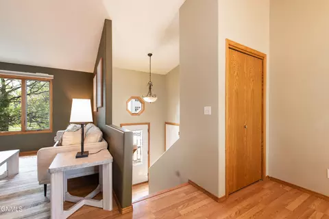 2953 Warwick Loop, Bismarck, ND 58504 photo 14