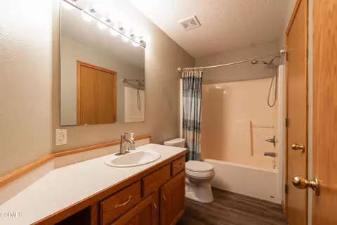 2953 Warwick Loop, Bismarck, ND 58504 photo 11