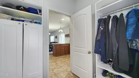 1325 Eagles View Ln, Bismarck, ND 58503 photo 17