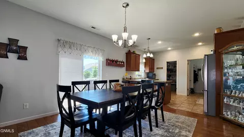 1325 Eagles View Ln, Bismarck, ND 58503 photo 13