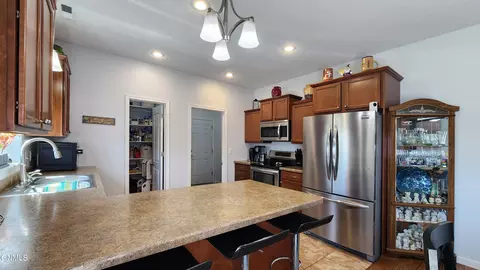 1325 Eagles View Ln, Bismarck, ND 58503 photo 10
