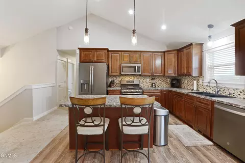 13657 Mulberry Loop NW, Williston, ND 58801 photo 6