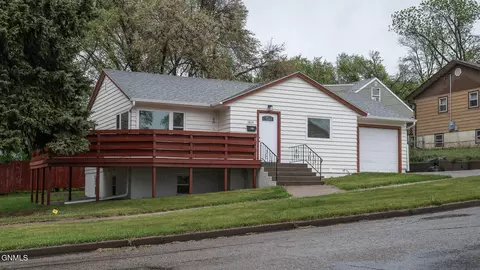 1814 E Avenue B, Bismarck, ND 58501 photo 37