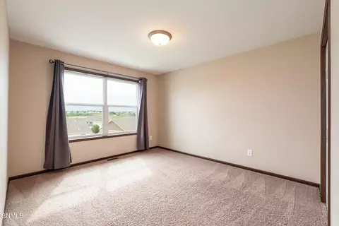 2715 Calgary Ave, Bismarck, ND 58503 photo 36