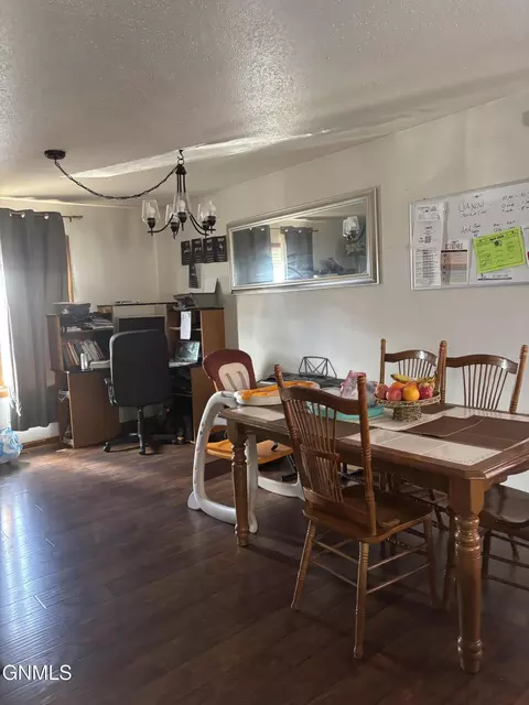 Dining - 2414 15th Ave W, Williston, ND 58801 photo 2 of 2