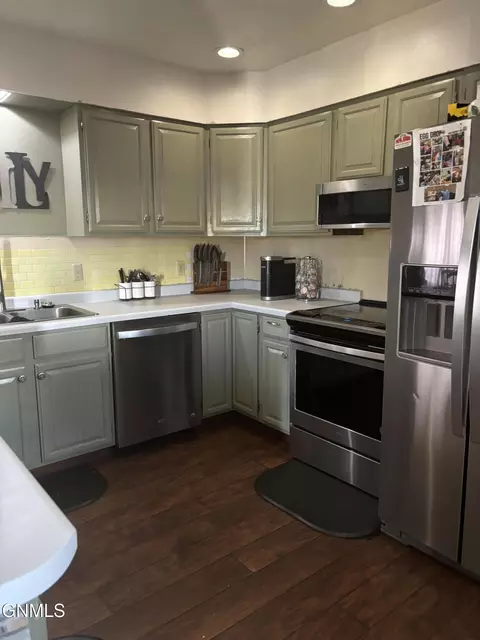 Kitchen - 2414 15th Ave W, Williston, ND 58801 photo 1 of 1
