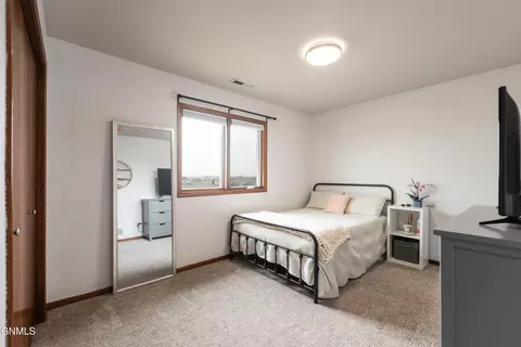 1780 Calgary Ave, Bismarck, ND 58503 photo 14