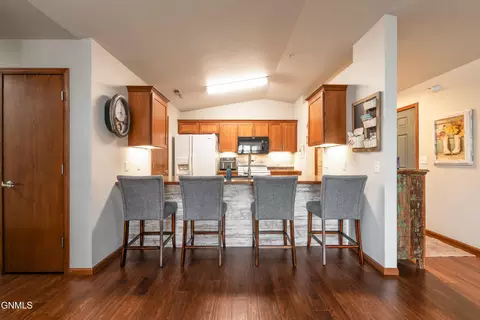 1780 Calgary Ave, Bismarck, ND 58503 photo 3