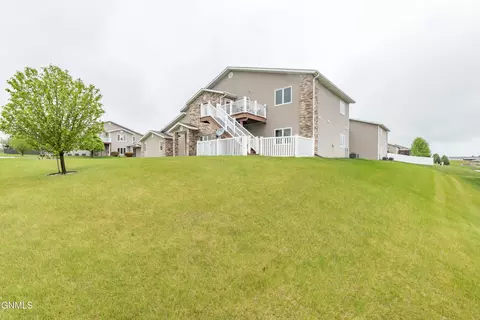 1780 Calgary Ave, Bismarck, ND 58503 photo 20