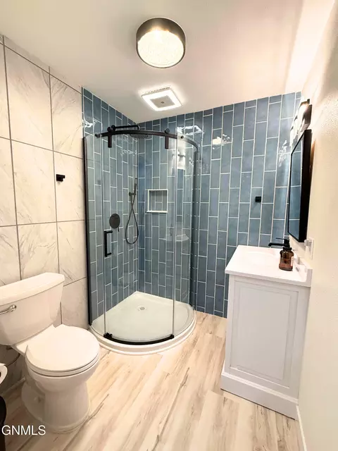 Bath - 116 23rd St E, Williston, ND 58801 photo 13 of 14