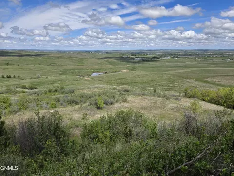 View/Area - 1701 31st St NW, Mandan, ND 58554 photo 21 of 22