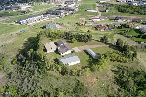 View/Area - 1701 31st St NW, Mandan, ND 58554 photo 12 of 22