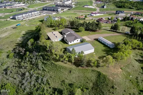 View/Area - 1701 31st St NW, Mandan, ND 58554 photo 13 of 22