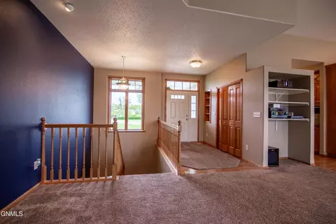 Entry Way - 7400 Chestnut Dr, Bismarck, ND 58504 photo 1 of 1