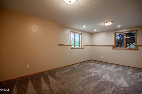 Other - 7400 Chestnut Dr, Bismarck, ND 58504 photo 11 of 35