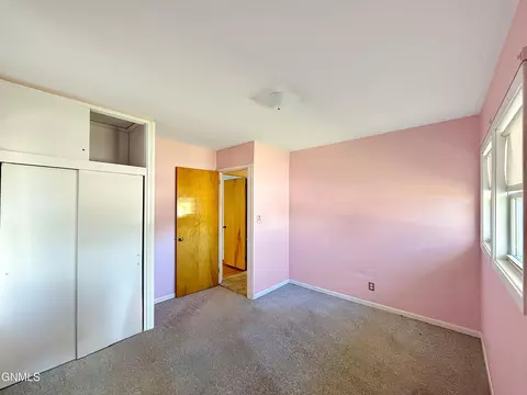 Bedroom - 925 14th Ave W, Williston, ND 58801 photo 3 of 3